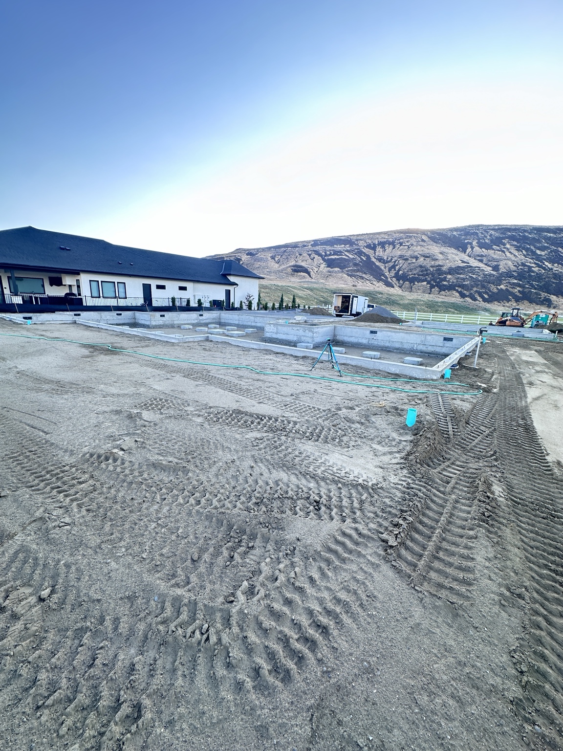 Large custom home foundation and site work
